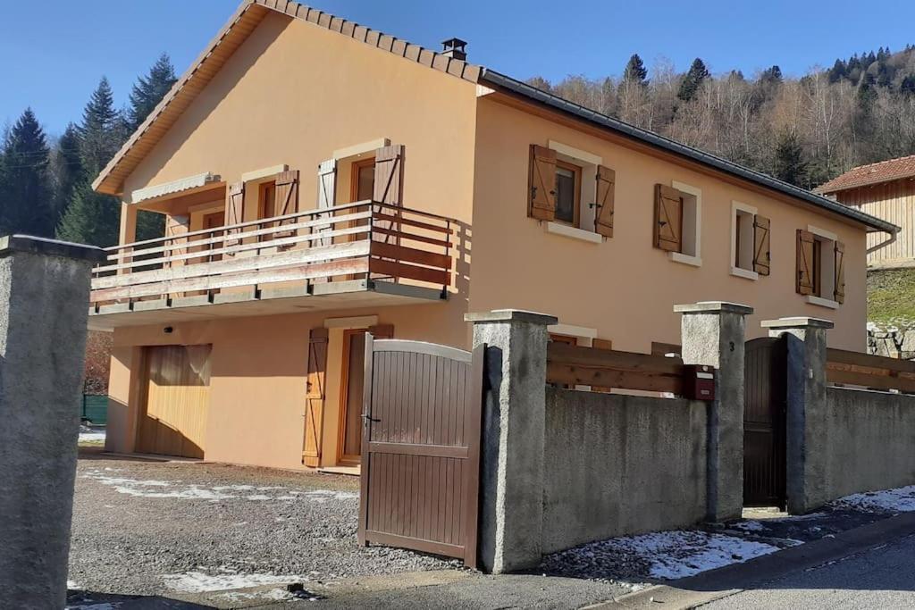 Les Randogodilleurs Avec Jacuzzi A 2Kms Des Pistes Et 350M Du Theatre Du Peuple ! Villa Бусан Екстериор снимка