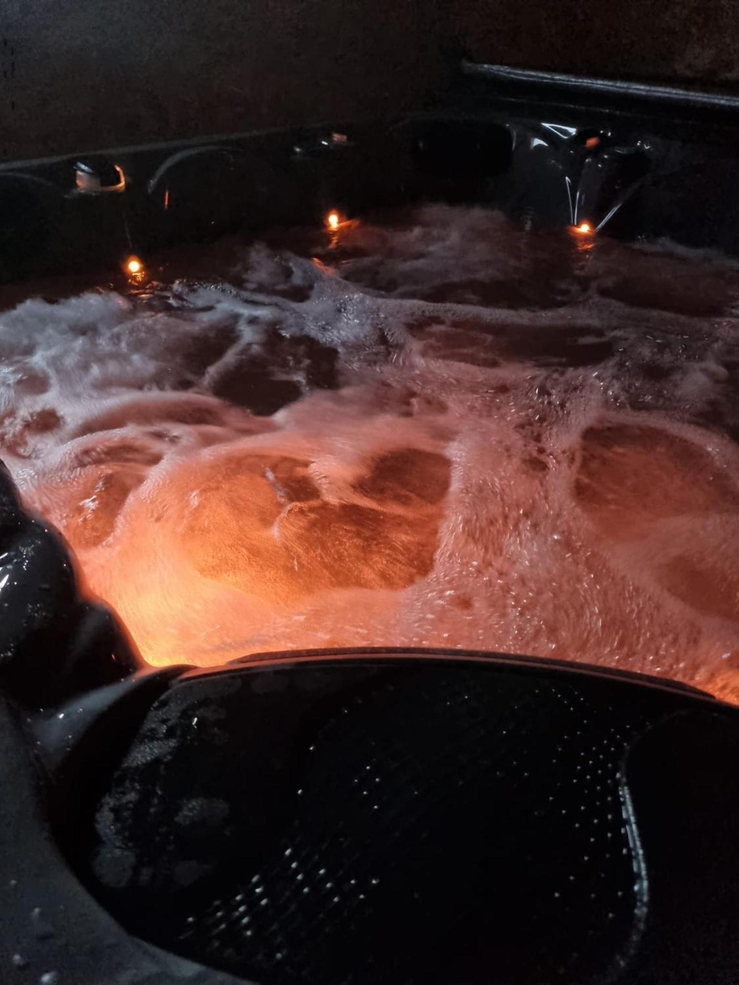 Les Randogodilleurs Avec Jacuzzi A 2Kms Des Pistes Et 350M Du Theatre Du Peuple ! Villa Бусан Екстериор снимка